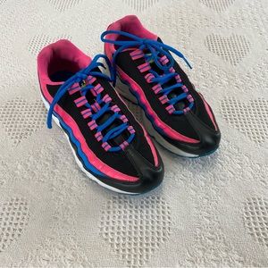 Black pink and blue Nike Air Max 95 (6.5)